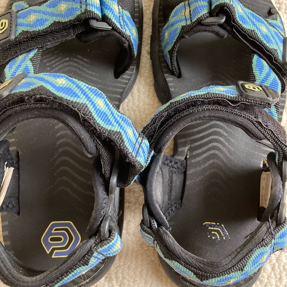 {Element} Black Patterned Strap Sandals - image 3